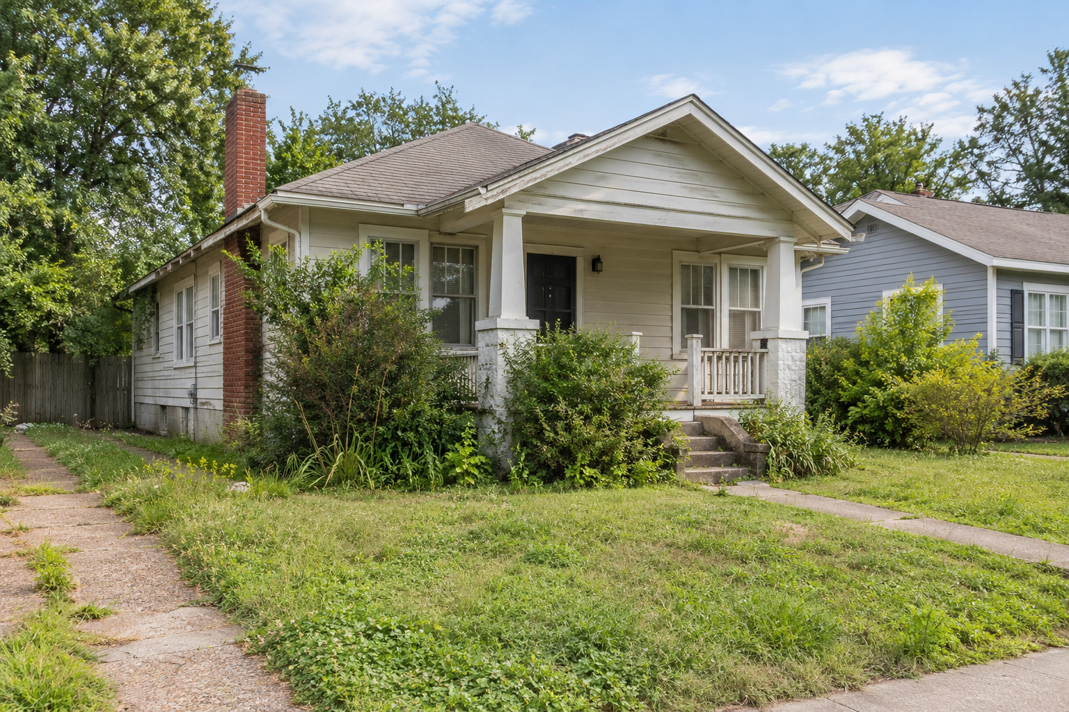 Bungalow with renovation potential